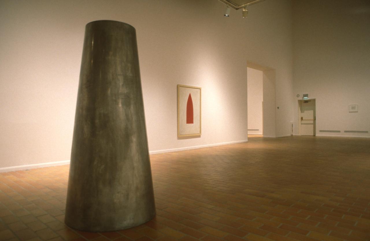 Robert Therrien, installation view, 1997. Robert Therrien, installation view, 1997.