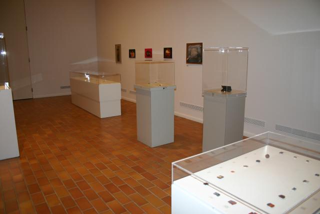 Installation view of Aggie Beynon Retrospective, 2006. 