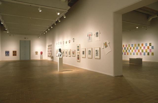 Visual Reality – Some Designs from the Real World, installation view, 1997. 
